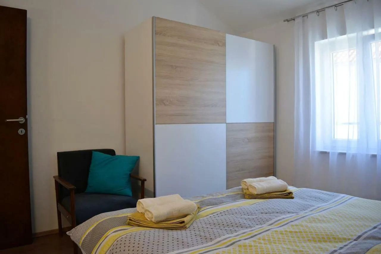 Amarena Holiday Home In Skrljevo Bakar Croatia